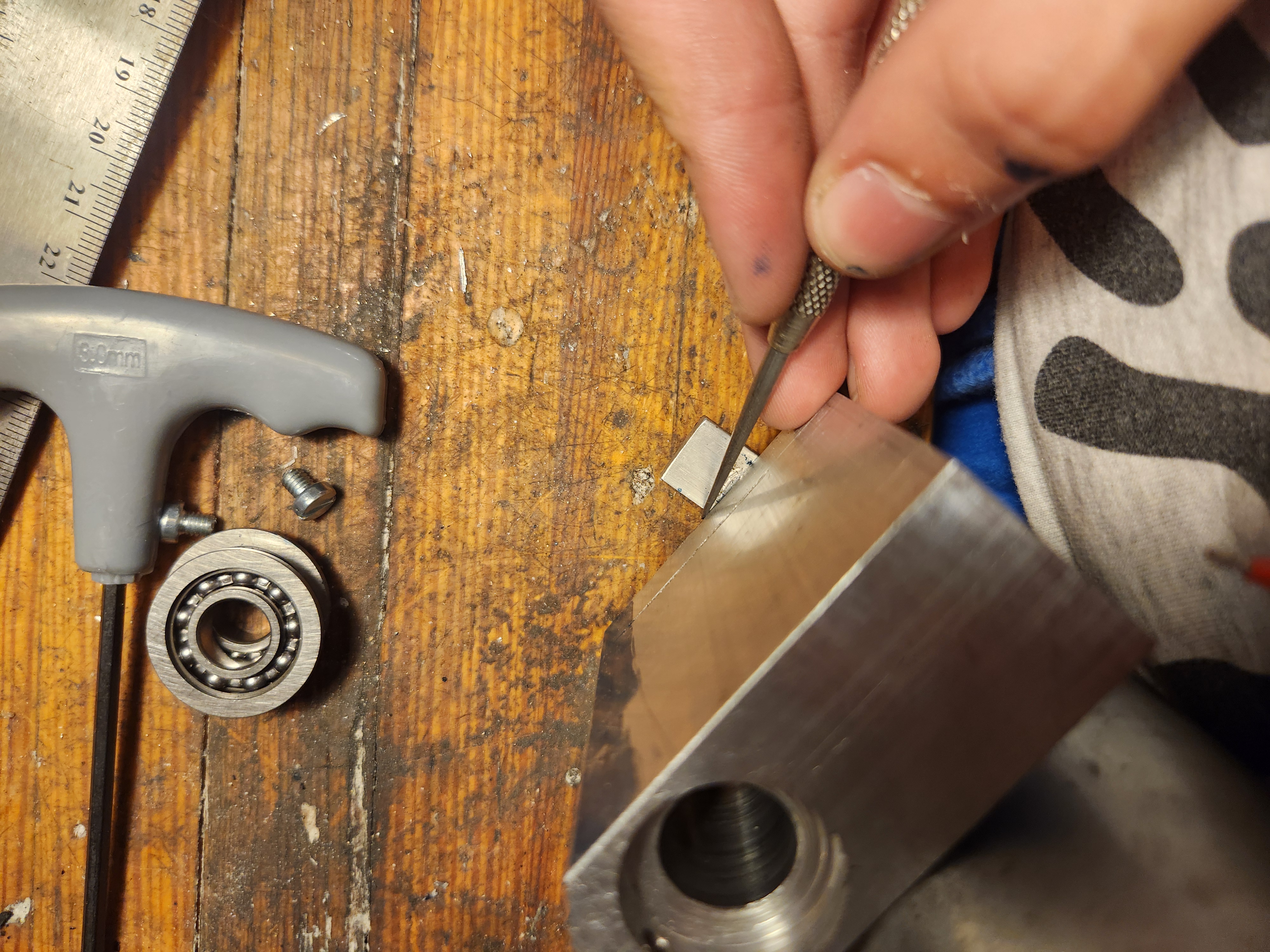 Cutting bearing seats and drilling main hole